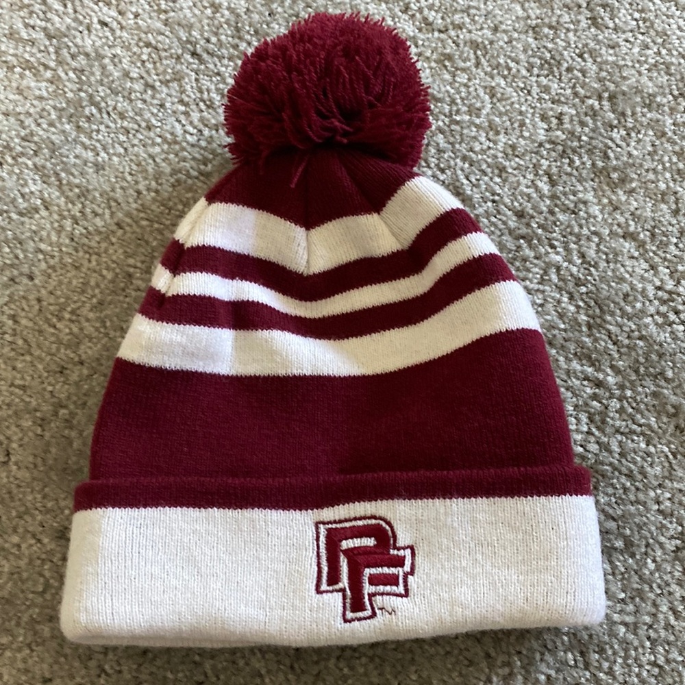 PF Pom beanie